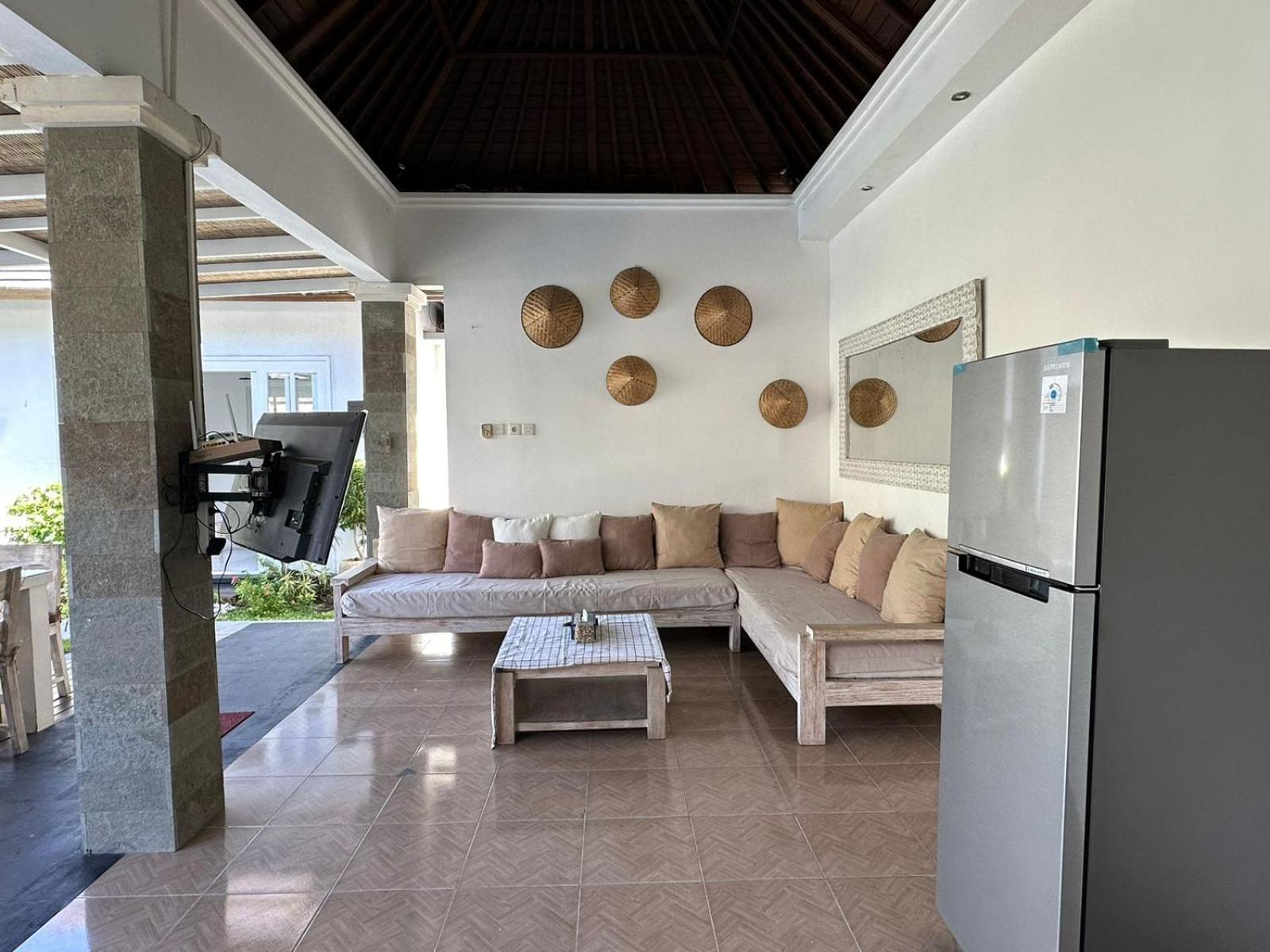 Villa Alam Biru II サヌール エクステリア 写真