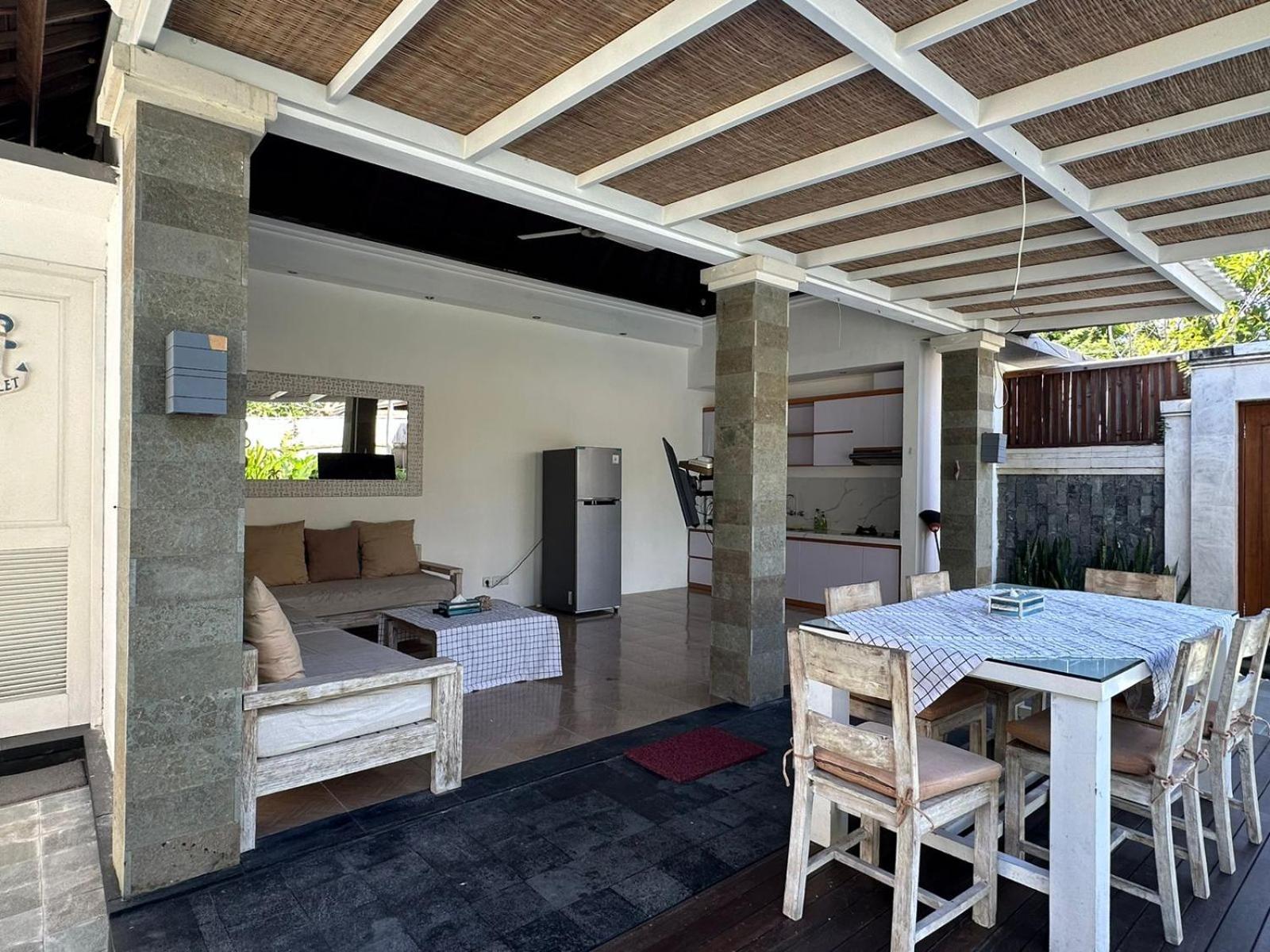 Villa Alam Biru II サヌール エクステリア 写真